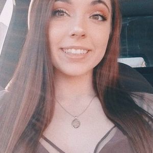 Meet your Posher, Devin